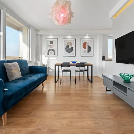 Rentplanet - Na Saskiej Kepie *