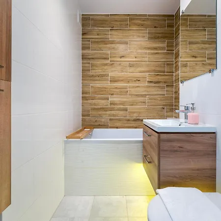 Rentplanet - Na Saskiej Kepie Warsaw