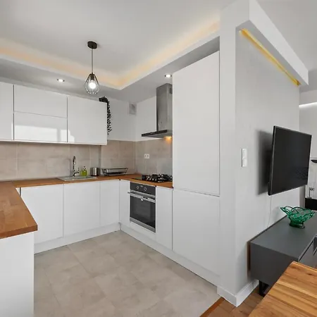 Rentplanet - Na Saskiej Kepie Apartment